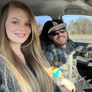 Meet your Posher, Laci